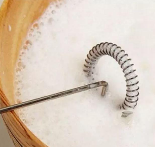 Electronic Handheld Frother
